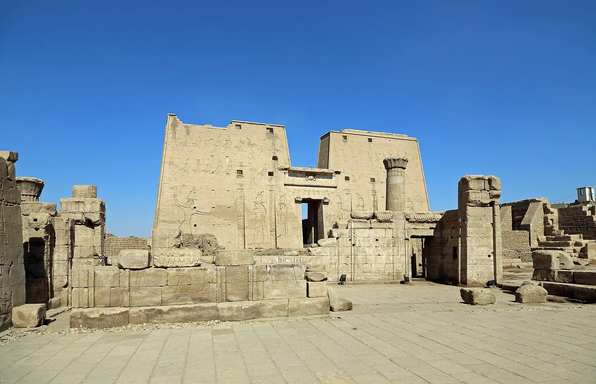 Edfou, le temple d'Horus le mieux conservé