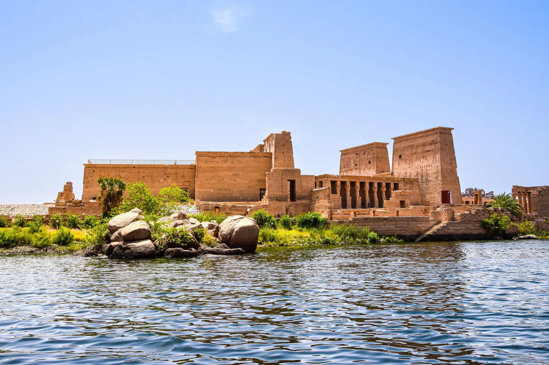 Temple de Philae sur son île au bord du Nil près d'Assouan en Égypte