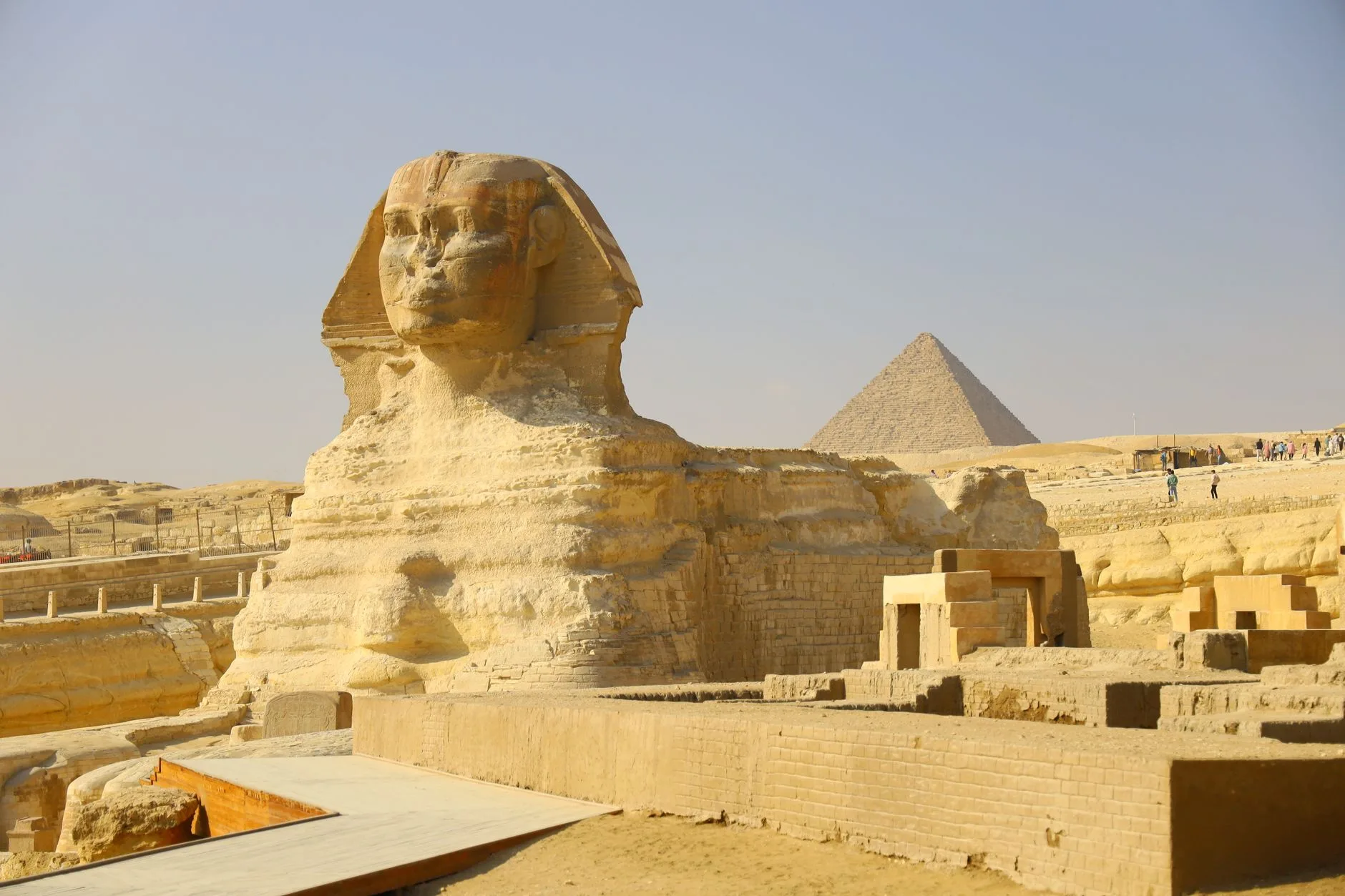 Les pyramides de Gizeh et le Sphinx près du Caire en Égypte